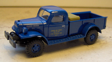 Dodge Power Wagon - Busch 44010