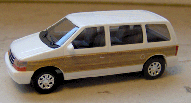 Plymouth Voyager - Busch 44613
